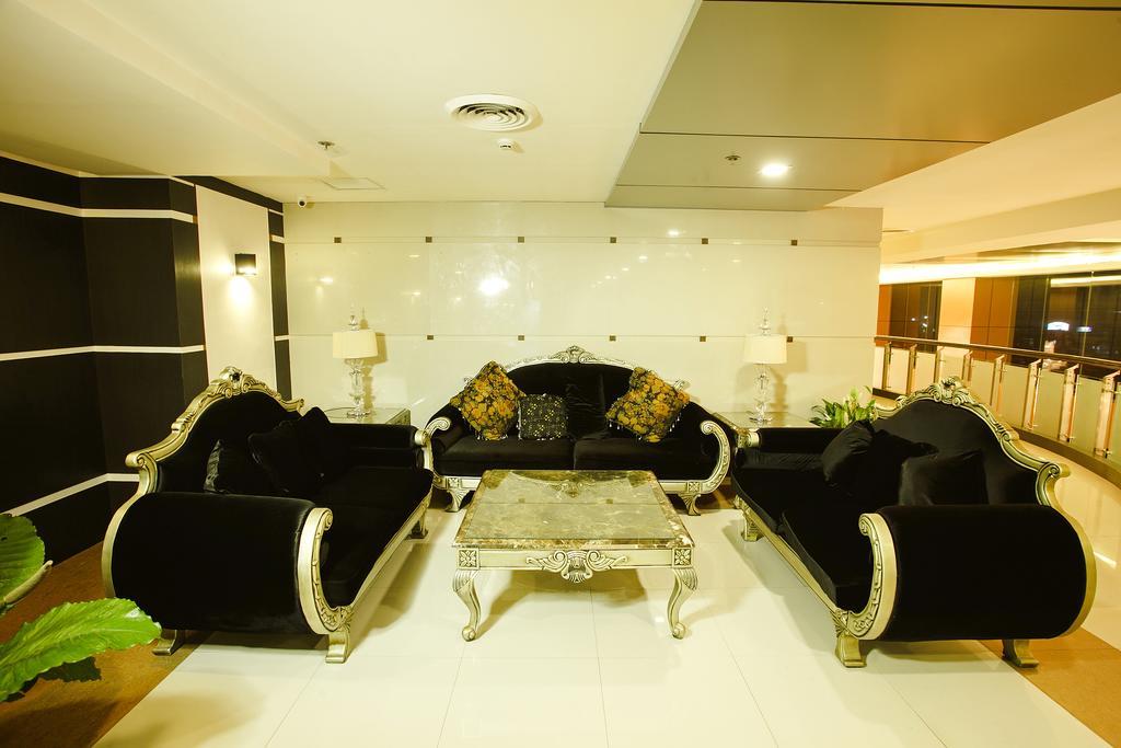 Big 8 Corporate Hotel Tagum Екстериор снимка