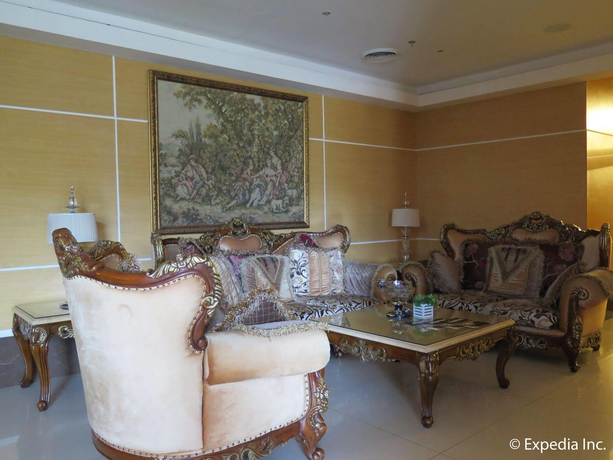 Big 8 Corporate Hotel Tagum Екстериор снимка
